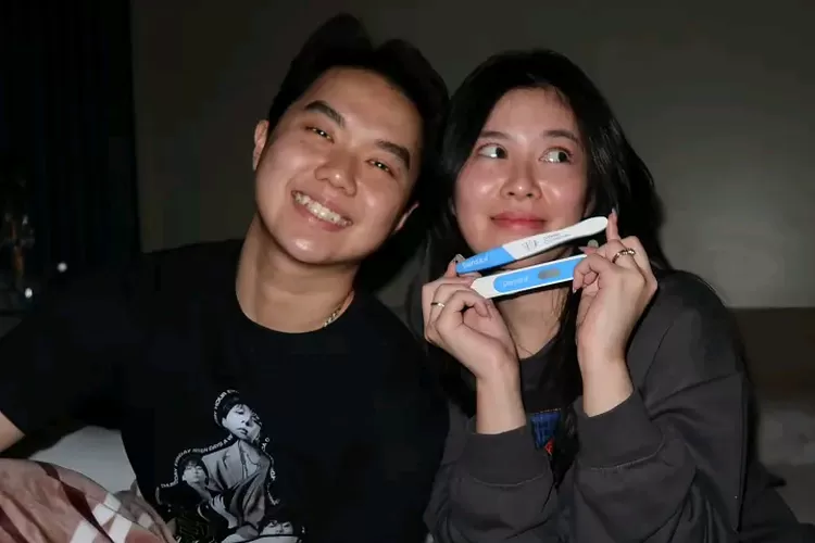 Pasangan TikToker Juan dan Eve umumkan bila mereka akan punya anak (Foto: Gorajuara/ Tangkap layar TikTok @juanneve)