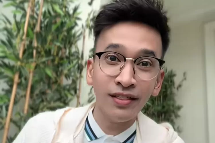 Pihak Ruben Onsu tanggapi kabar debt collector yang datang ke rumah Sarwendah Tan (Foto: Gorajuara/ Tangkap layar TikTok @rubenonsu_official )