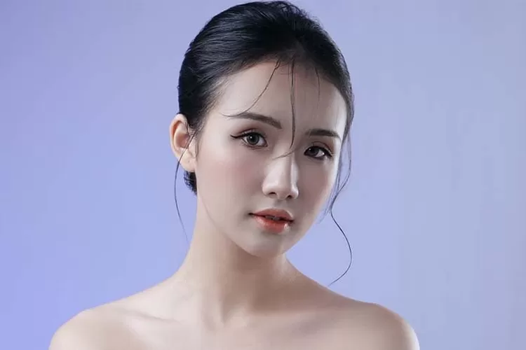 7 Tips Mencerahkan Kulit Wajah Agar Terlihat Glowing Dan Awet Muda