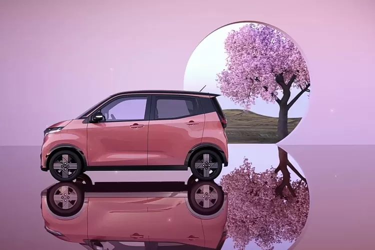 Penampakan mungil dan manis dari Nissan Sakura EV.   (Realitasonline.id/Youtube Kirk Kreifels)