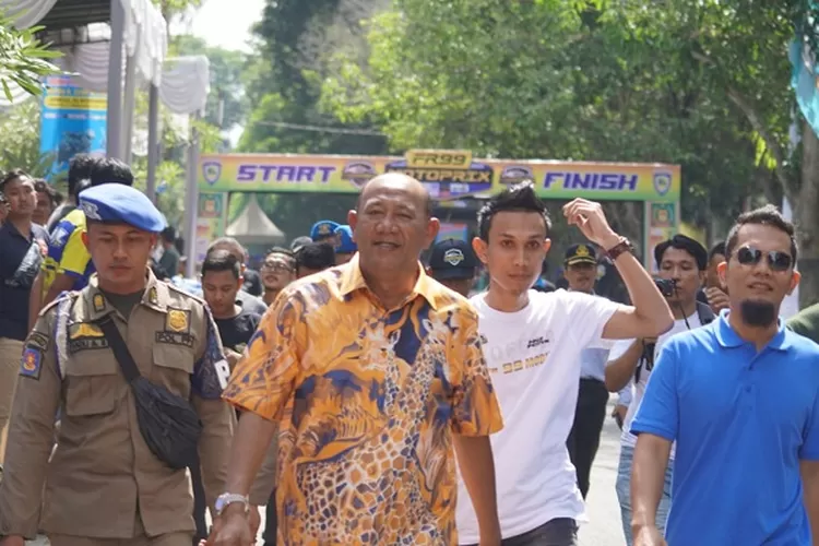 Plt Bupati Langkat Syah Afandin saat menghadiri pembukaan kejuaraan FR 99 Motoprix Langkat 2023 (Realitasonline.id/AA)