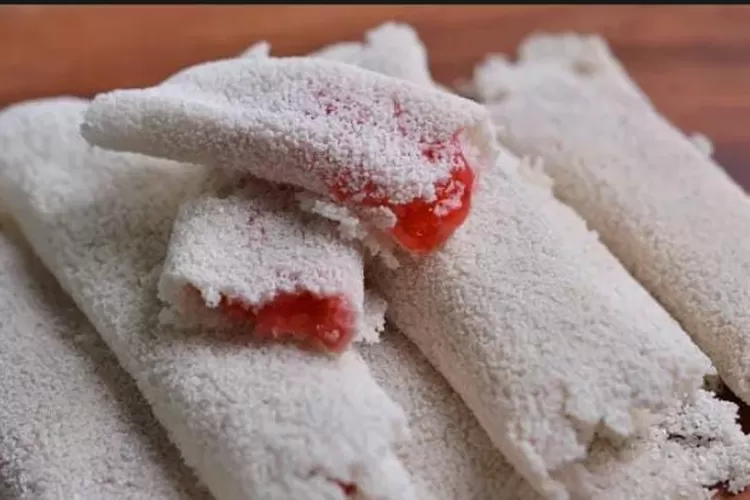 Carang Gendis dari Tepung Ketan dan Isian Selai (Tangkapan Layar Youtube Vinastar Channel)