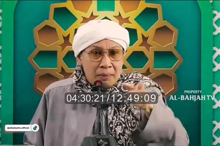 Buya Yahya Ceramah di Al-Bahjah TV (Tangkapan Layar YouTube Al-Bahjah TV)