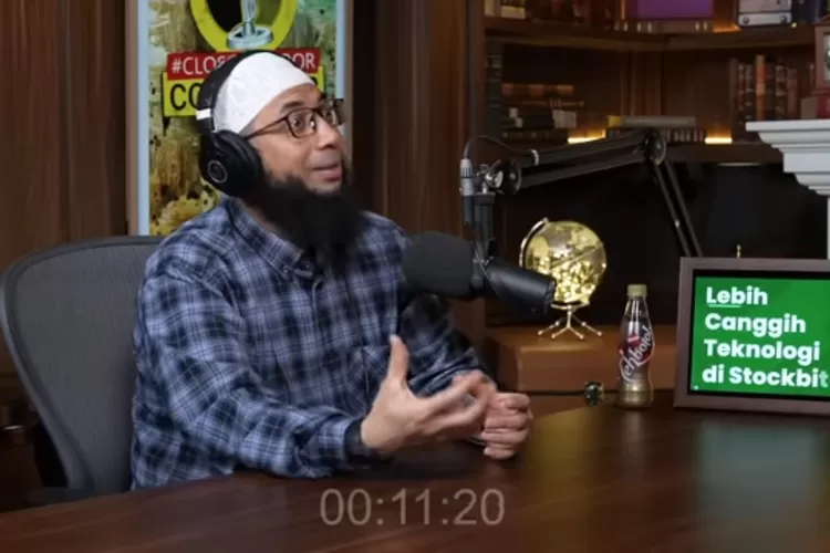 Ustaz Khalid Basalamh (Tangkapan Layar YouTue Deddy Corbuzier)