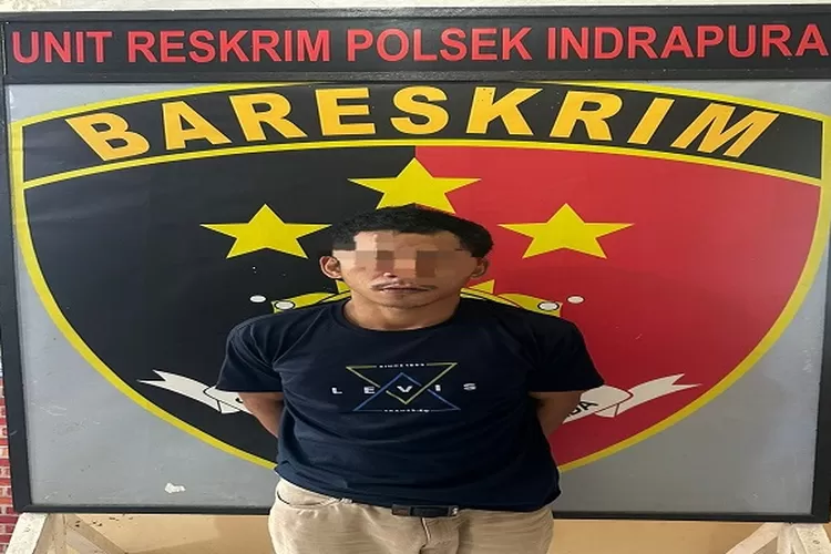 J terduga pencuri motor terpaksa ditahan di Polsek Indrapura untuk mempertanggung jawabkan perbuatannya  (Realitasonline/H.Guntur Sinaga)