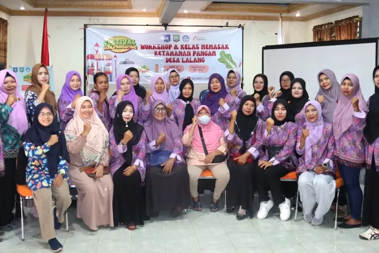  PKK Desa Lalang menggelar kegiatan Festival Mak Panggong (Realitasonline.id/hy)