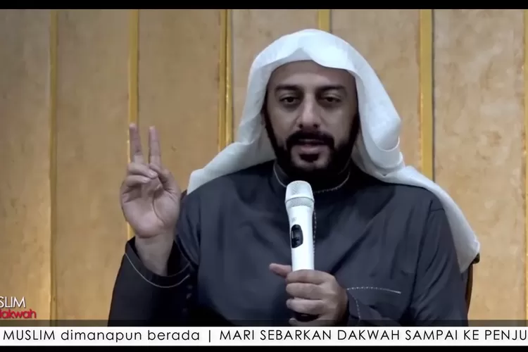 Syekh Ali Jaber Ketika Mengisi Pengajian Majelis (Tangkapan Layar YouTube Muslim Saluran Dakwah)