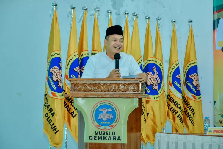 Bupati Batubara Ir. H. Zahir M. AP   (Realitasonline/H.Guntur Sinaga )