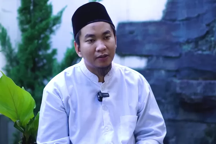 Ceramah Ustaz Muhammad Faizar (Tangkapan Layar YouTube Muhammad Faizar)
