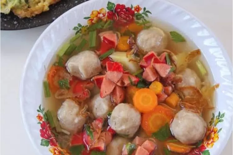 Resep Sup Bakso Sosis: Praktis, Simpel, dan Enak, Dijamin Anak Pasti Suka. (Tangkapan Layar Google Sumber : Facebook DIANAYUPUSPITASARI)