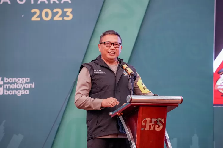      BERI SAMBUTAN: Kapolda Sumut, Irjen Pol Agung Setya Imam Effendi beri sambutan pada kegiatan rapat koordinasi Pembangunan Sumut bersama Forkopimda di Hotel Santika, Rabu (13/12/2023).  (Realitasonline.id/ Polda Sumut)