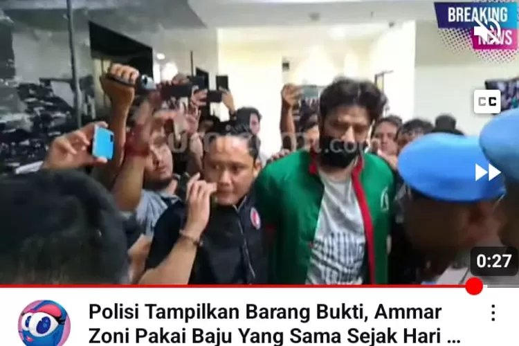 Konferensi Pers Ammar Zoni Terkait Kasus Narkoba: Masih Pakai Baju yang Sama dan Tertunduk Lesu. (Tangkapan Layar Google Sumber:Cumicumi)