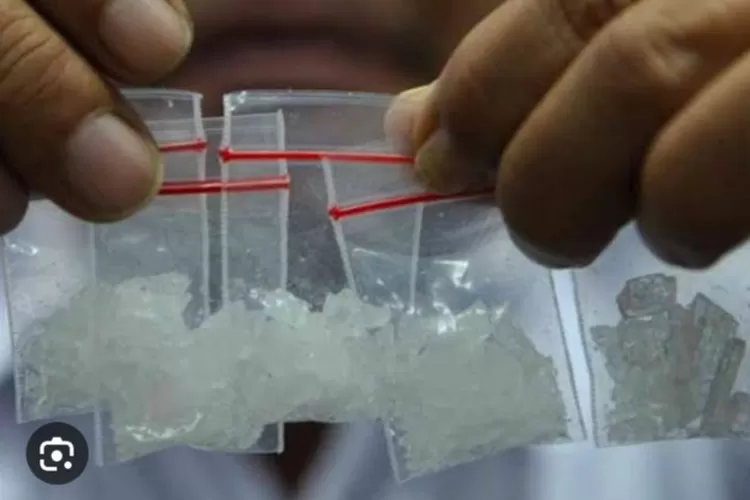 Ilustrasi Narkotika jenis Sabu yang dikemas dalam plastik siap edar  (Realitasonline.id/Dok)