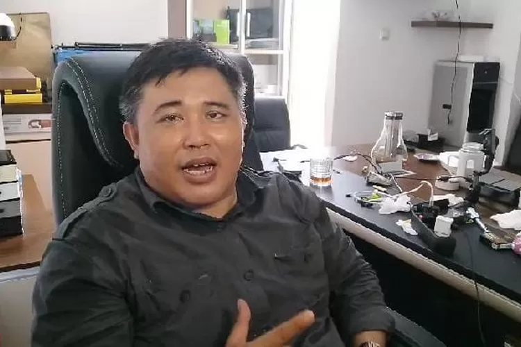 Ketua Umum Ikatan Wartawan Online Indonesia (IWOI) Icang Rahardian (Realitasonline.id/dok)