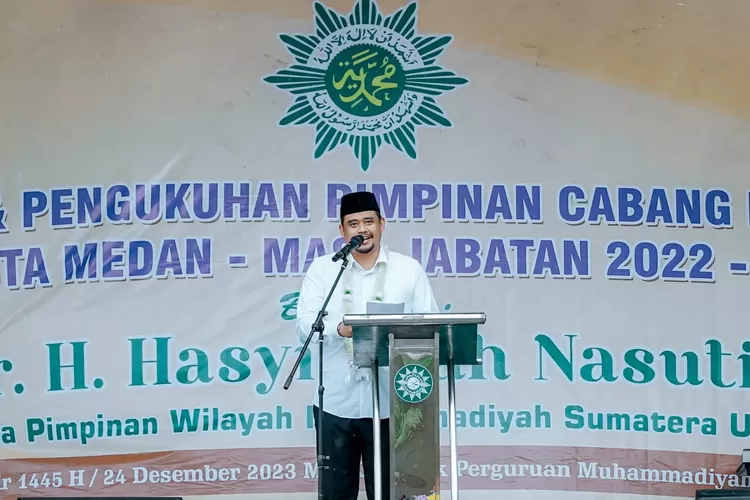 Walikota Medan Bobby Nasution saat menyampaikan kata sambutan acara pengukuhan PC Mumahammadiyah se Kota Medan, Minggu (24/12/2023). (Realitasonline.id/kominfo)