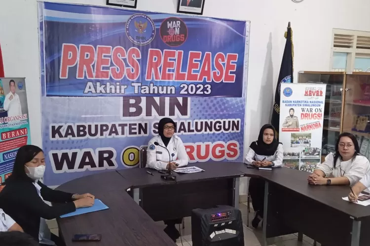AKBP Suhana Sinaga saat melakukan temu pers terkait capaian kinerja BNN selama periode 2023 ( Realitasonline.id/GC)
