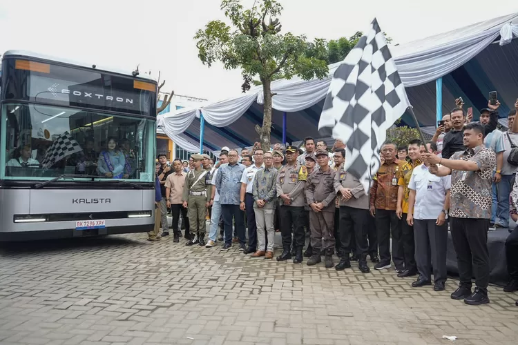 Bobby Nasution luncurkan bus listrik gratis untuk wujudkan transportasi ramah lingkungan