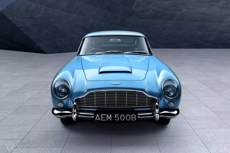 Aston Martin DB50 yang dikenal mobil detektif 007 James Bond dalam serial filmnya. (AEM)