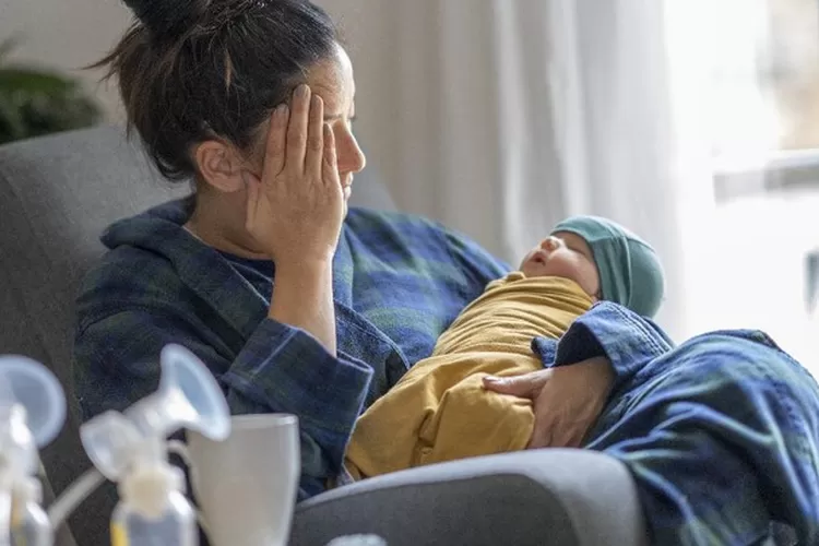 Ilustrasi Overthinking Bisa Berdampak Pada ASI (Hai Bunda)