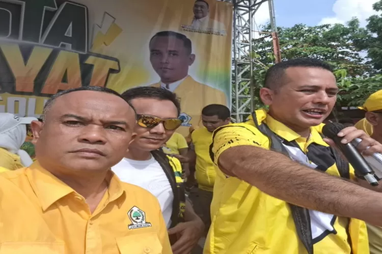M Saufi Ibrahim Sembiring (kiri) bersama Ketua DPD Golkar Sumut Musa Rajekshah (Realitasonline.id/zul)