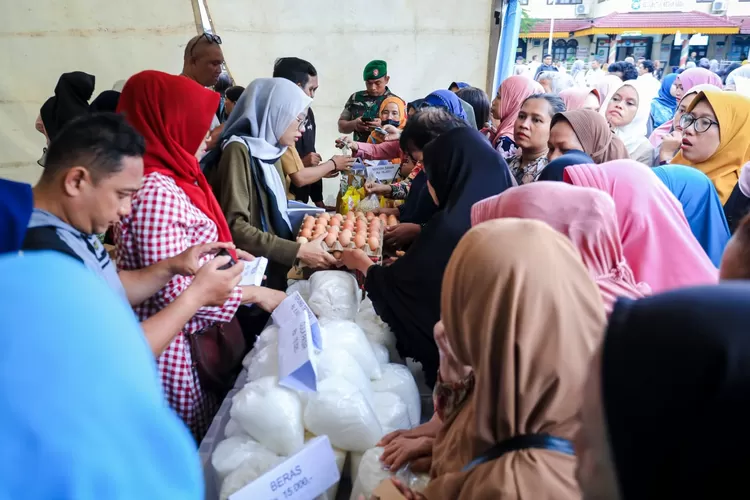 Sambut Ramadhan dan Idul Fitri 1445 H Pemko Medan gelar Pasar Murah di 151 titik tersebar ditiap kecamatan, berlangsung 30 hari kedepan, dibuka Selasa,(5/3/2024).