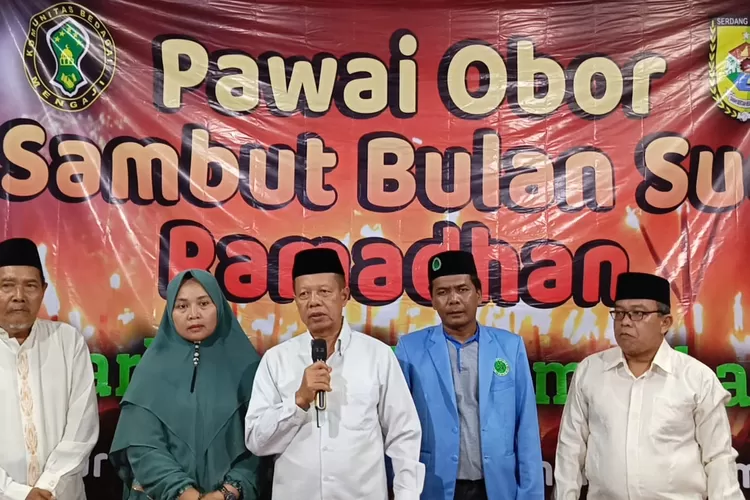 Komunitas Bedagai Mengaji adakan Pawai Obor yang diikuti ribuan peserta dan berlangsung meriah sekali. (Realitaaonline.id/ ML)