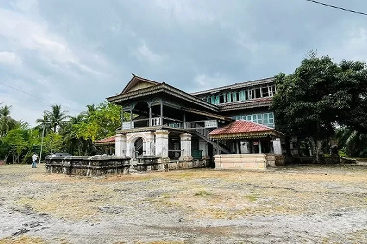  Istana Niat Lima Laras Kecamatan Nibung Hangus (Realitasonline.id/GS)