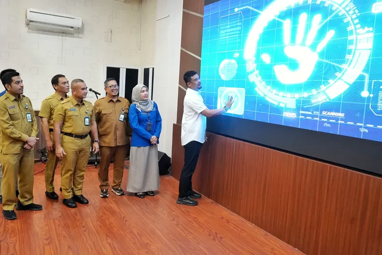 Launching satu Kecamatan satu Kelurahan dengan sebutan cantik, Senin (13/5/2024).