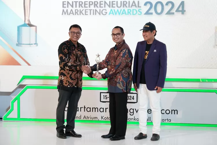 Inalum menerima 2 penghargaan pada BUMN Marketeers day 2024
