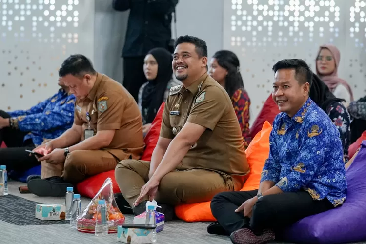 Wali Kota Medan Bobby Nasution menjadi pembicara kunci dalam talkshow bertajuk "Kepemimpinan di Sumatera Utara" di Universitas Sumatera Utara (USU),