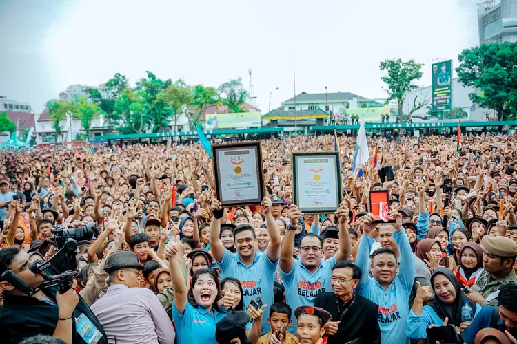 Jempol untuk Bang Bobby Nasution! Gebyar Pendidikan Kota Medan 2024 Pecahkan 2 Rekor MURI 