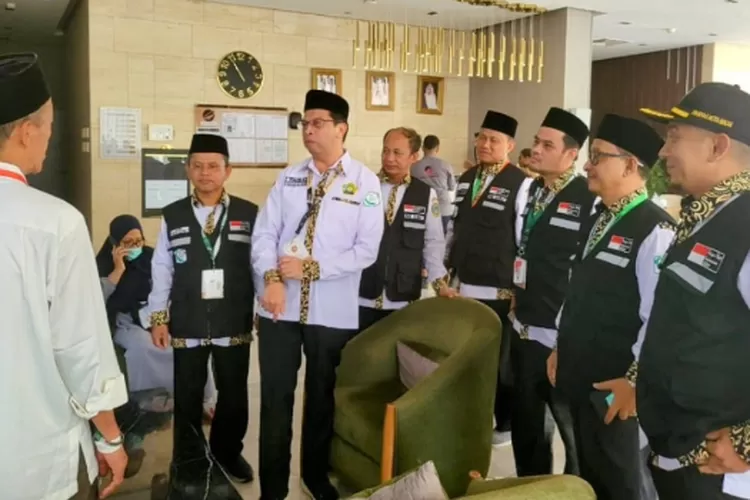 Irjen Kemenag RI Faisal Ali Hasyim kunjungi Hotel Jemaah Calhaj Embarkasi Medan Kloter 01,07, 12, 14 dan 17 di wilayah sektor 3 Makkah, Senin (11/6/2024).