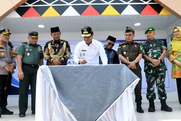 Alun-alun Kota Padangsidimpuan saat diresmikan beberspa waktu lalu ( Realitasonline.id/Dok)