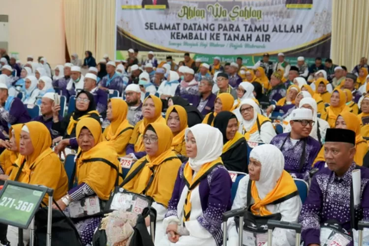 Dalam keterangannya, Zulfan Efendi menyebutkan bahwa ada dua jenis asuransi yang disediakan, yaitu asuransi jiwa dan kecelakaan. Jemaah wafat diberikan asuransi sebesar minimal Biaya Perjalanan Ibadah Haji (Bipih) per embarkasi.