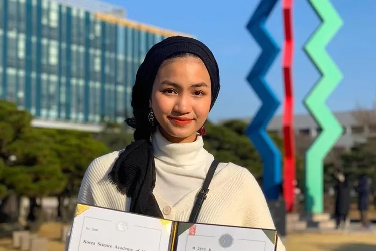 Xaviera Putri (Hai Bunda)