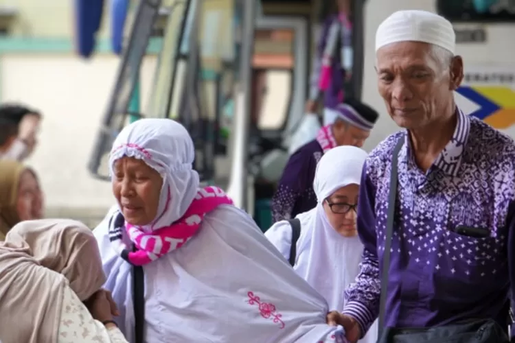 PPIH Debarkasi Medan sambut kepulangan jemaah Dhuyufurrahman Kloter 19 yang baru tiba di Asrama Haji Medan, Senin (15/7/2024).