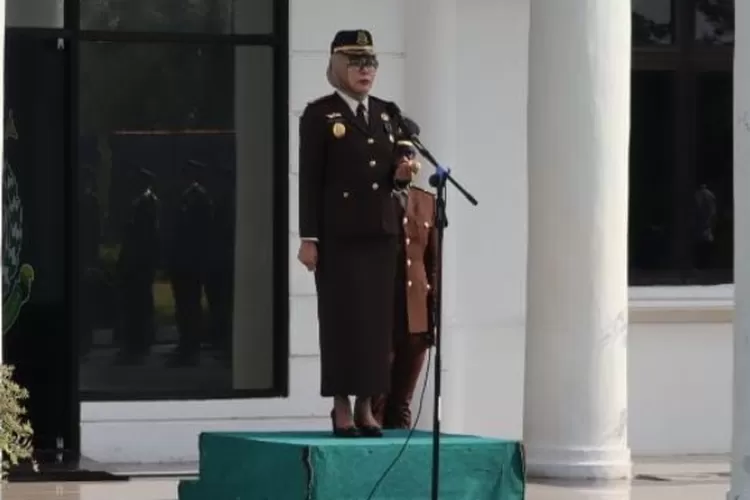 Kajari Belitung Timur membacakan amanat Jaksa Agung pada Hari Bhakti Adhiyaksa 