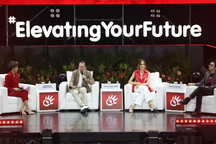 Digiland Conference menghadirkan enam sesi talkshow dengan tema utama &ldquo;Rising Above The Uncertainties&rdquo;