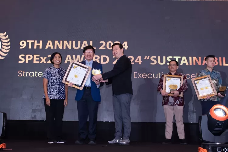 Smartfren Kembali Meraih Beberapa Penghargaan Bergengsi untuk Program Kategori Sustainability