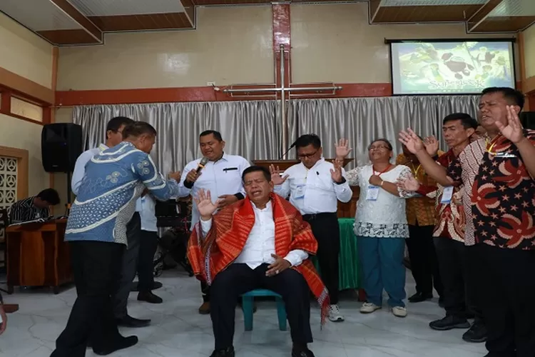 Bupati Radiapoh Hasiholan Sinaga didoakan BKAG untuk bisa kembali melanjutkan pembangunan di Simalungun  (Realitasonline.id/SS)