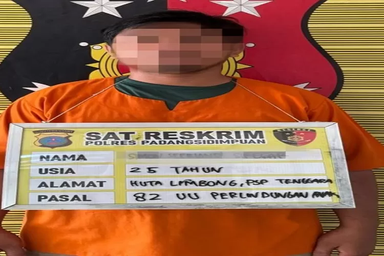Pelaku pelecehan terhadap anak di bawah umur yang diamankan personil Polres Padangsidimpuan  (Realitasonline.id/Dok)