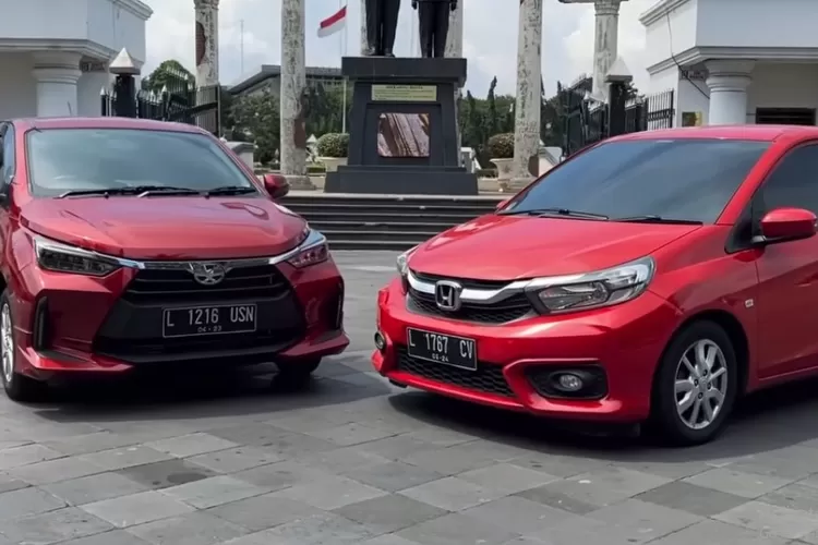 Memilih antara Toyota Agya dan Honda Brio bergantung pada beberapa faktor (Tangkapan Layar YouTube AutonetMagz)