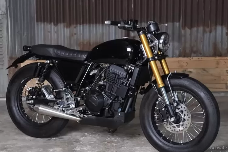 Ninja 250 cc yang diubah menjadi gaya Japstyle (Tangkapan Layar YouTube Enggal Modified)