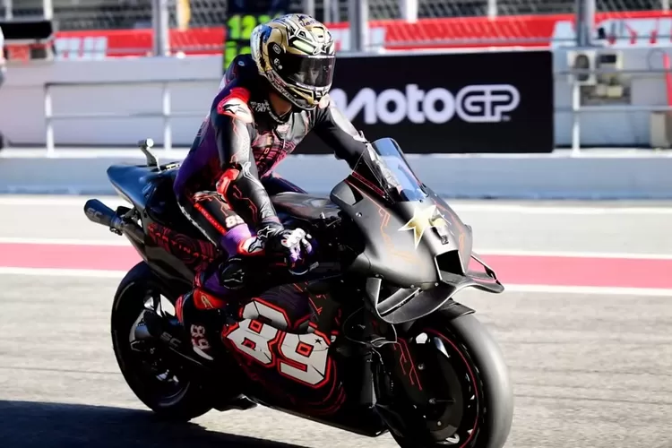 Marc Marquez yang mengungkapkan keterkejutannya atas performa Ducati GP24 dan wawasan Jorge Martin tentang Aprilia RS-GP. (Tangkapan Layar YouTube Iwan Banaran)