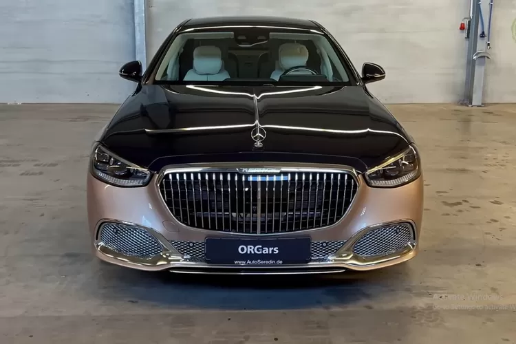 Mercedes Maybach S 680 Haute Voiture 2024 adalah mahakarya kemewahan dan eksklusivitas