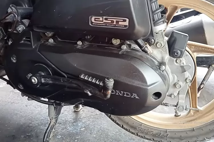  Untuk akselerasi yang optimal di perkotaan dengan Honda Beat Deluxe, pengaturan roller pada CVT (Continuously Variable Transmission) sangat berpengaruh.