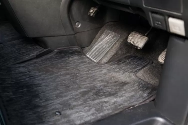 Rem Mobil (Realitasonline.id/ Canva)