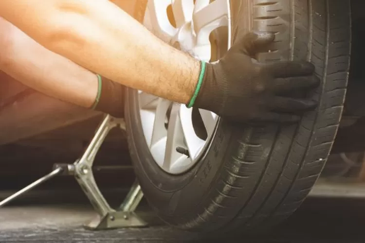 Tambal Ban (Realitasonline.id/ Canva)