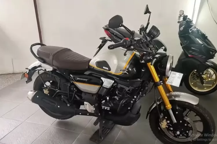 TVS Ronin adalah sepeda motor dari India  (Tangkapan Layar YouTube  Andre Mulya Vlog)