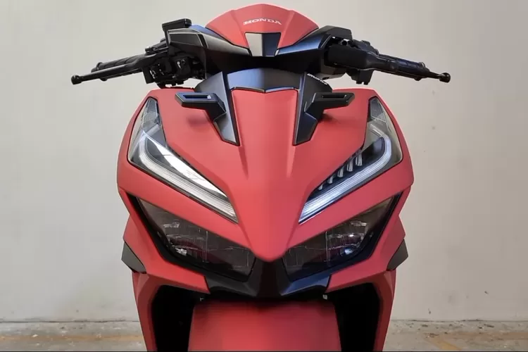 Honda Vario 125 terbaru telah hadir dengan tampilan yang lebih segar dan pilihan warna menarik. (Tangkapan Layar YouTube Rizal Sya)